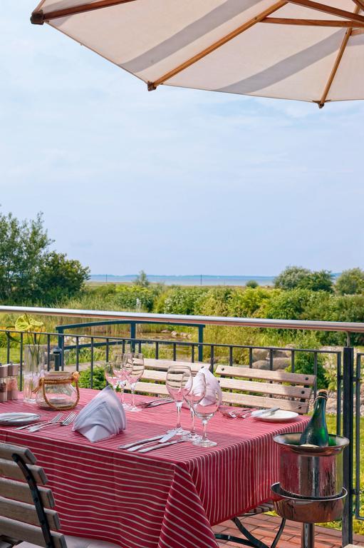 H.W.S. Hotel Der Wilde Schwan Sagard Buitenkant foto