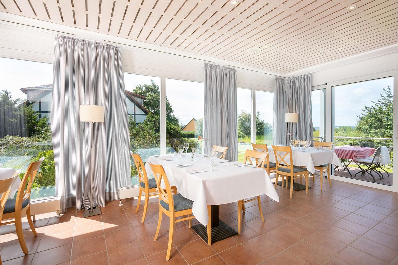 H.W.S. Hotel Der Wilde Schwan Sagard Buitenkant foto